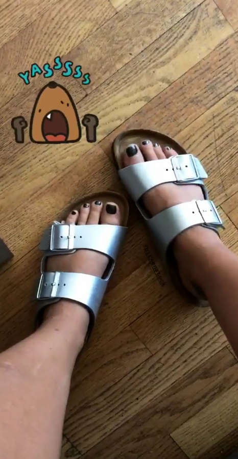 Jordan Shalhoub Feet